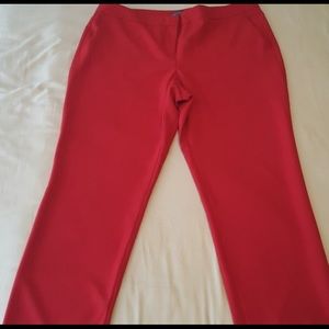 Vince Camuto red straight leg slacks size 6